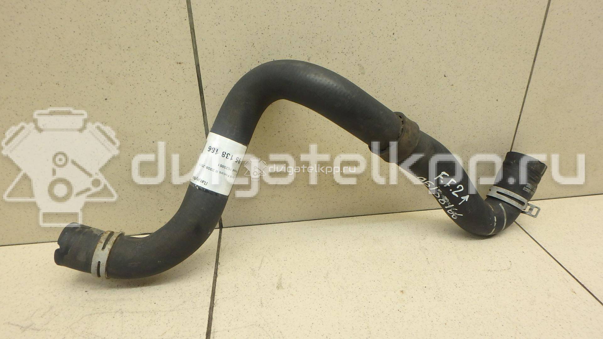 Фото Патрубок радиатора  1520851 для Ford Focus / C-Max {forloop.counter}}