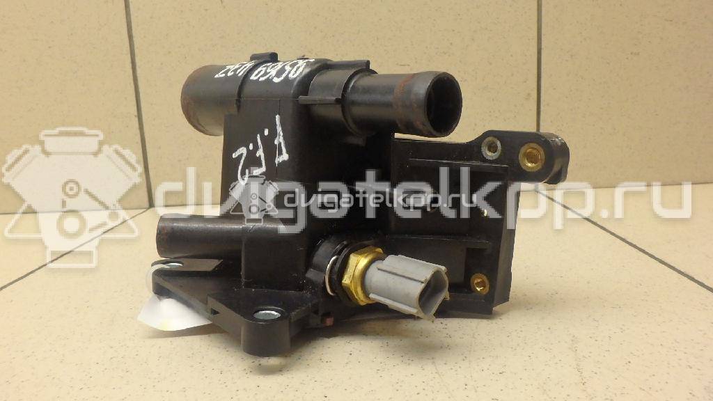 Фото Фланец двигателя системы охлаждения  1450955 для Ford Fiesta / Focus / Tourneo / C-Max / Galaxy {forloop.counter}}