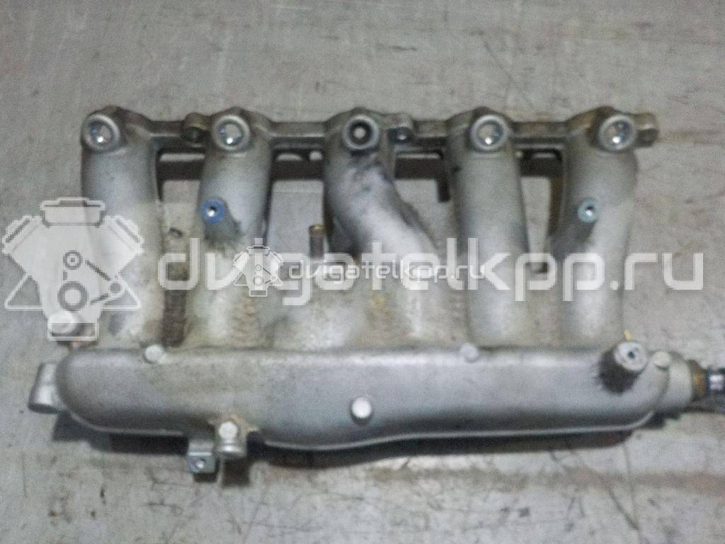 Фото Коллектор впускной для двигателя B 5254 T для Volvo 850 / S70 Ls / Xc70 193 л.с 20V 2.4 л бензин 9488033 {forloop.counter}}