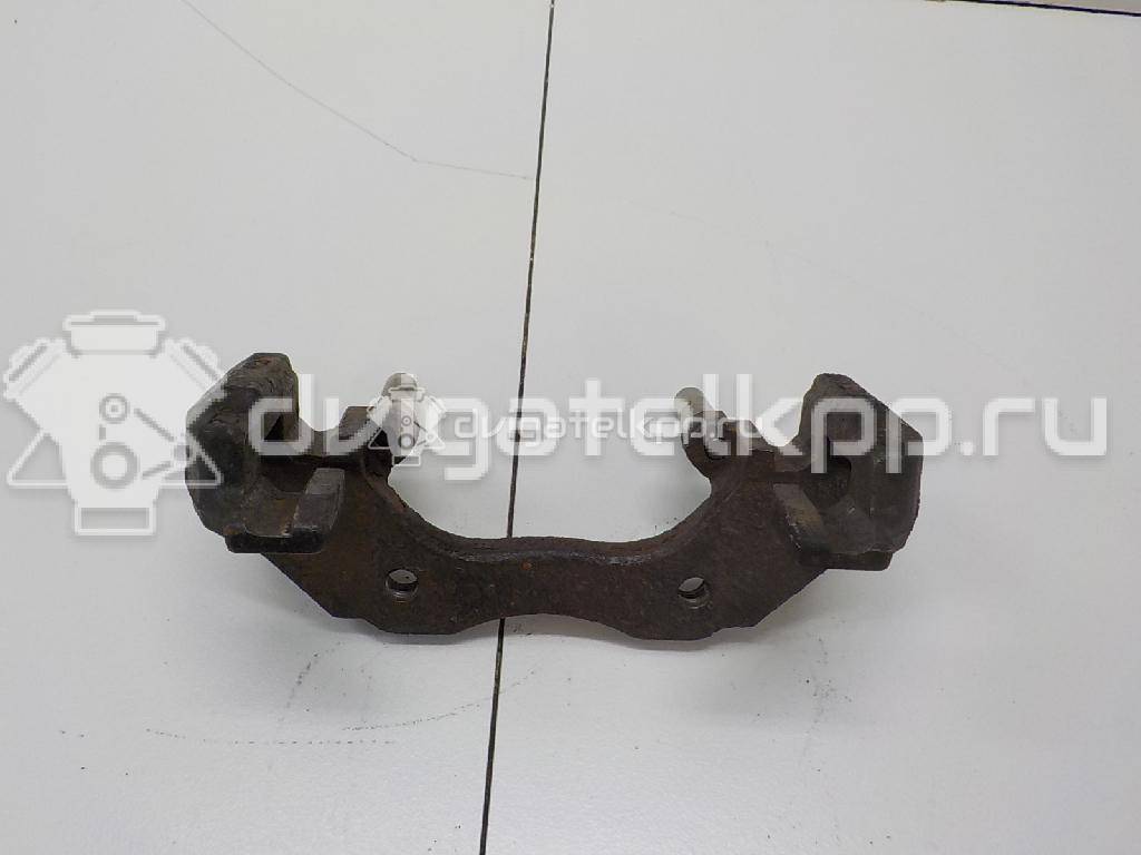 Фото Скоба суппорта переднего  1471710 для Ford Focus / C-Max {forloop.counter}}