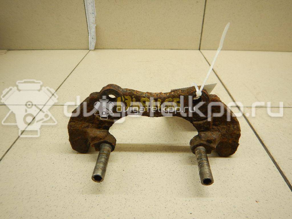 Фото Скоба суппорта переднего  1468864 для Ford Focus / Kuga / C-Max {forloop.counter}}