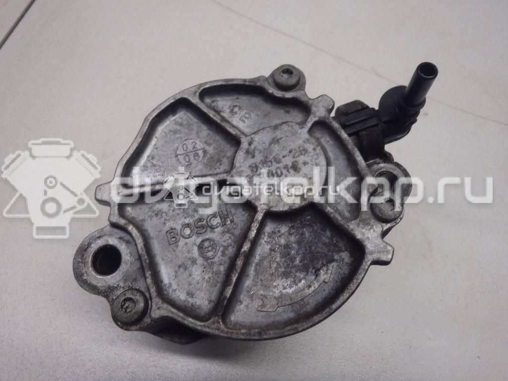 Фото Насос вакуумный  1487860 для Ford Fiesta / Focus / C-Max / Galaxy / S-Max {forloop.counter}}
