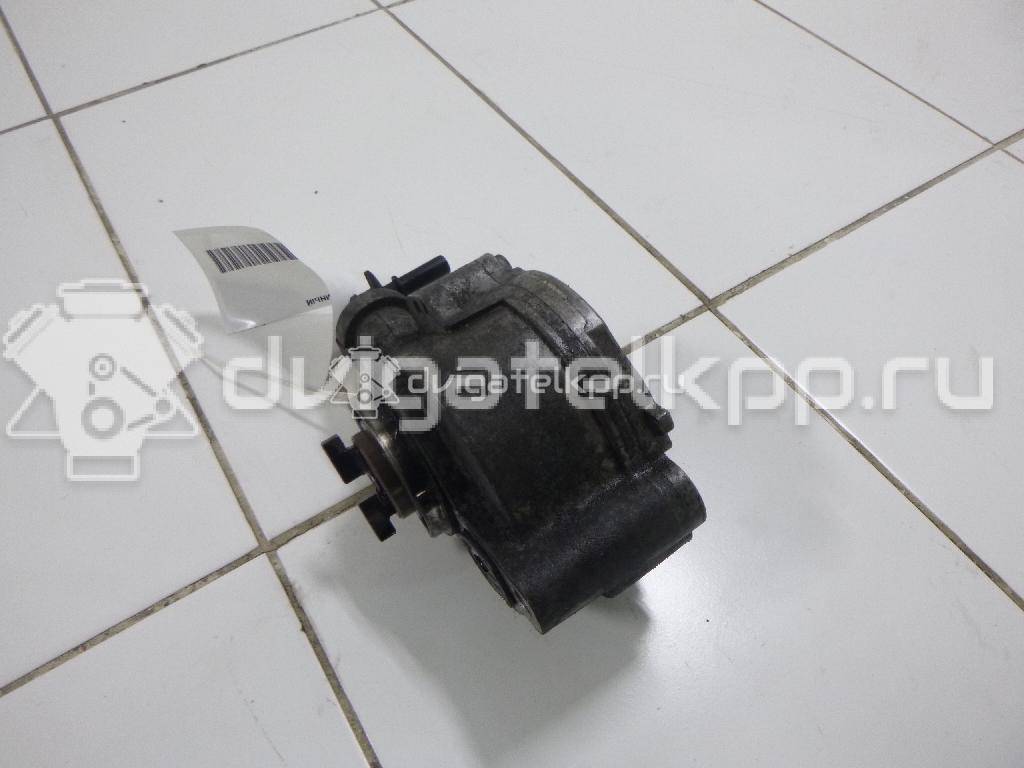 Фото Насос вакуумный  1487860 для Ford Fiesta / Focus / C-Max / Galaxy / S-Max {forloop.counter}}