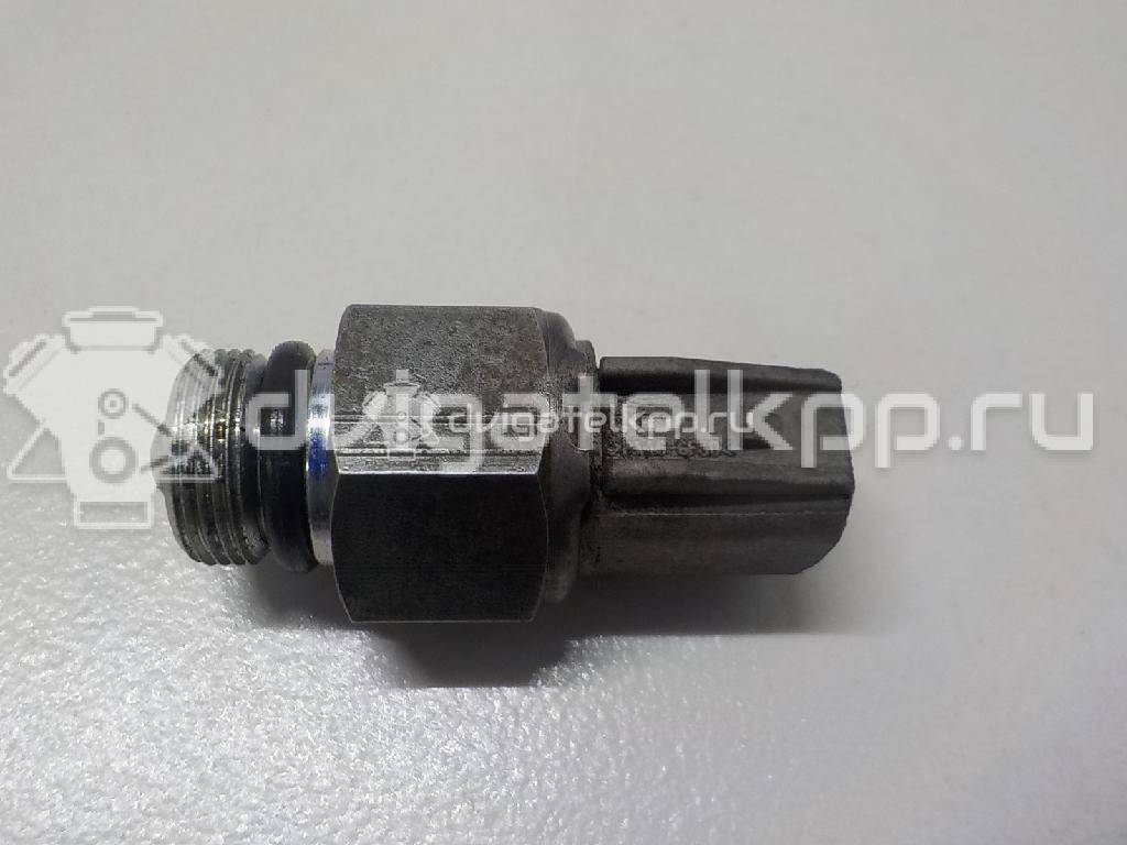 Фото Датчик включения заднего хода  1406051 для Ford Fiesta / Focus / Tourneo / C-Max / Galaxy {forloop.counter}}