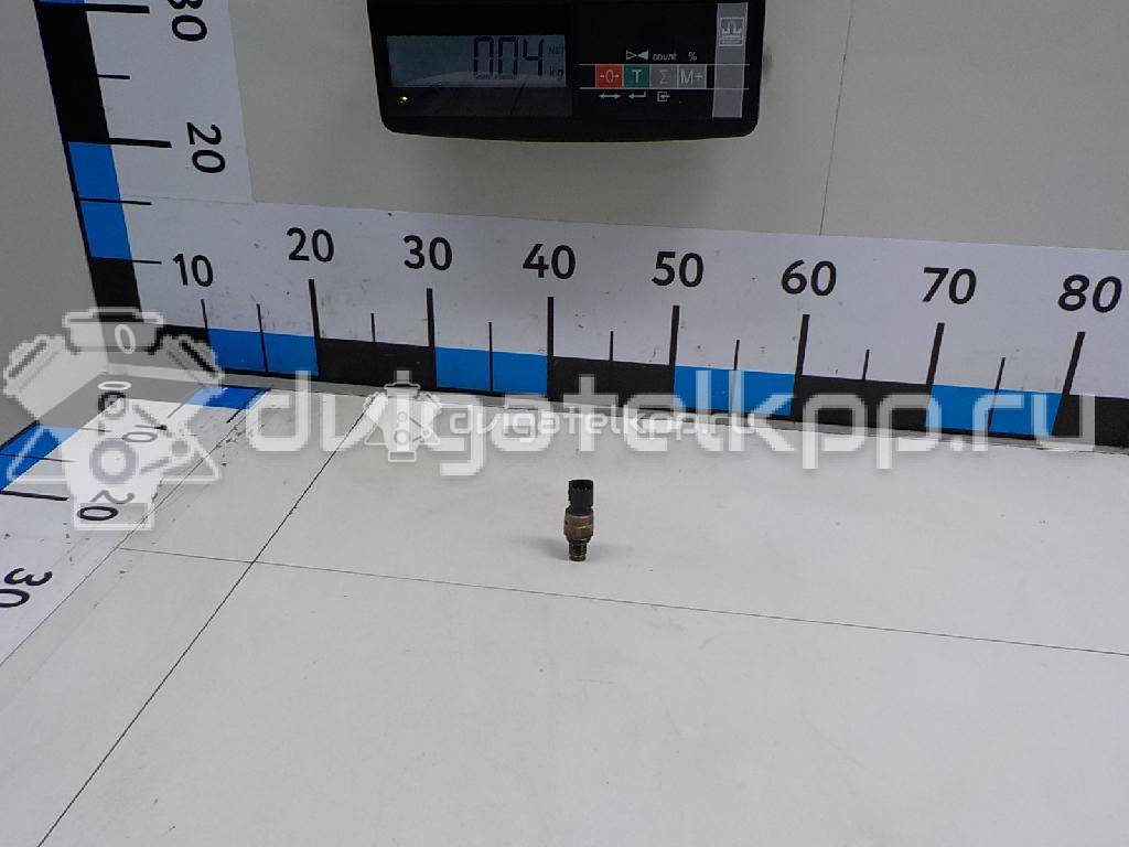 Фото Датчик давления масла  1076647 для Ford Focus / C-Max {forloop.counter}}
