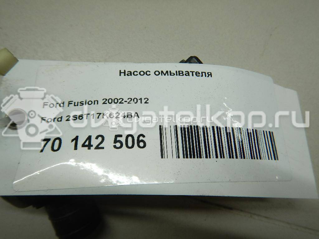 Фото Насос омывателя  2S6T17K624BA для Ford Fiesta / Focus / Tourneo / Granada / Scorpio {forloop.counter}}