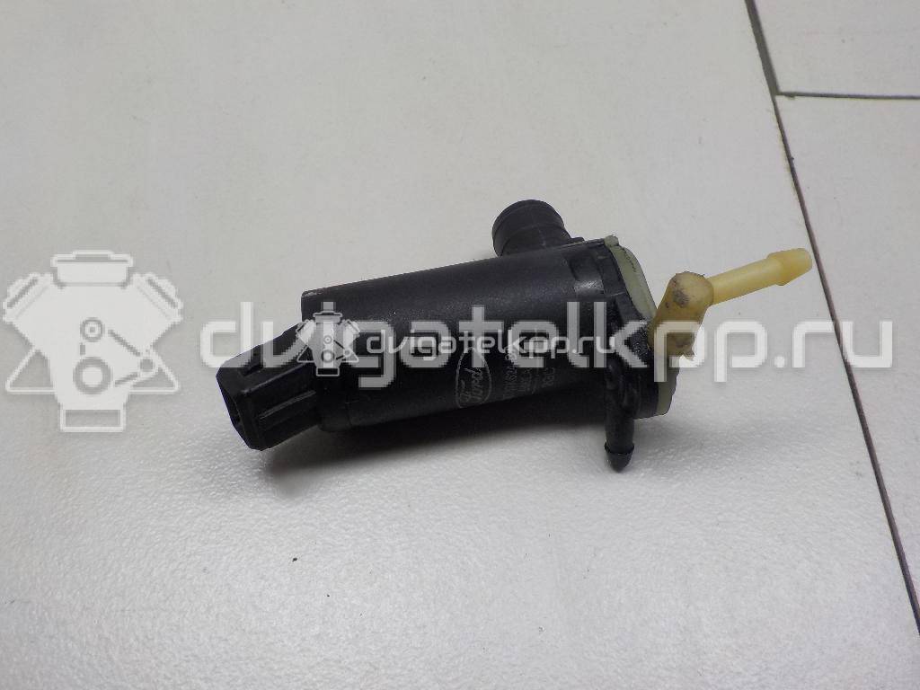 Фото Насос омывателя  2S6T17K624BA для Ford Fiesta / Focus / Tourneo / Granada / Scorpio {forloop.counter}}