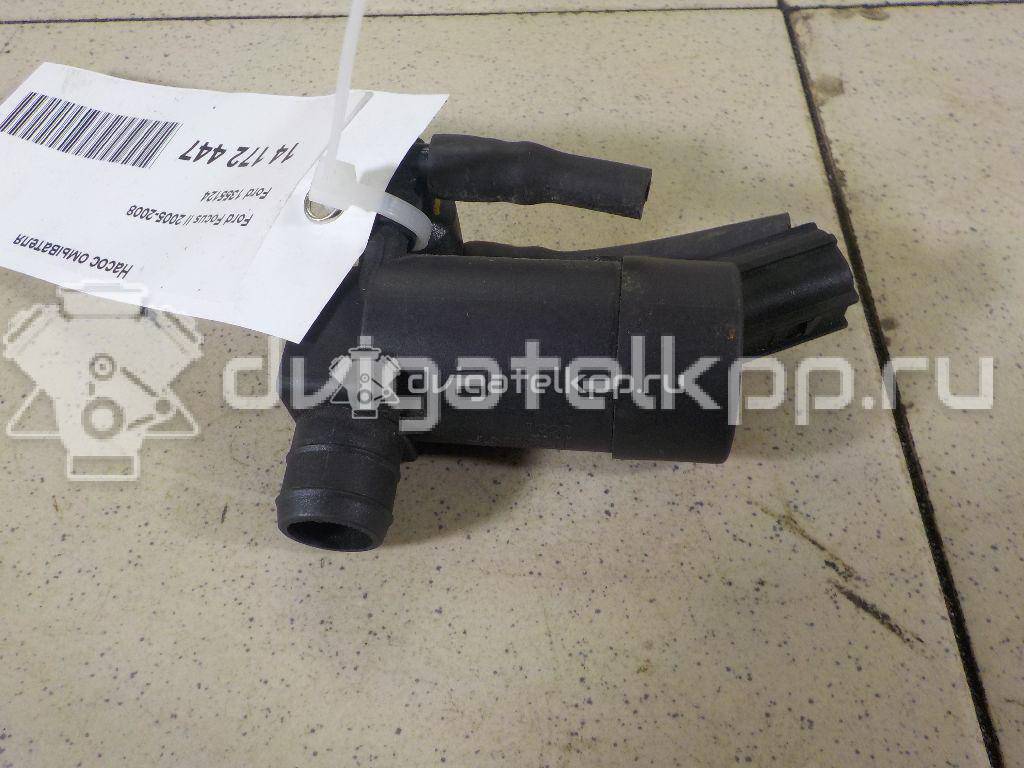 Фото Насос омывателя  1355124 для Ford Focus / C-Max / Galaxy / Grand / Kuga {forloop.counter}}