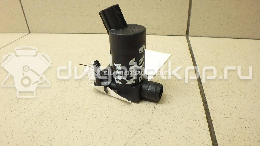 Фото Насос омывателя  1355124 для Ford Focus / C-Max / Galaxy / Grand / Kuga {forloop.counter}}