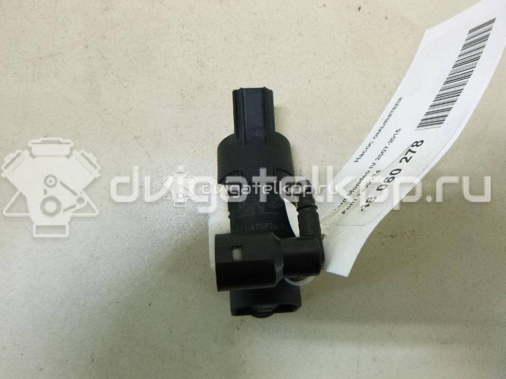 Фото Насос омывателя  1355124 для Ford Focus / C-Max / Galaxy / Grand / Kuga {forloop.counter}}