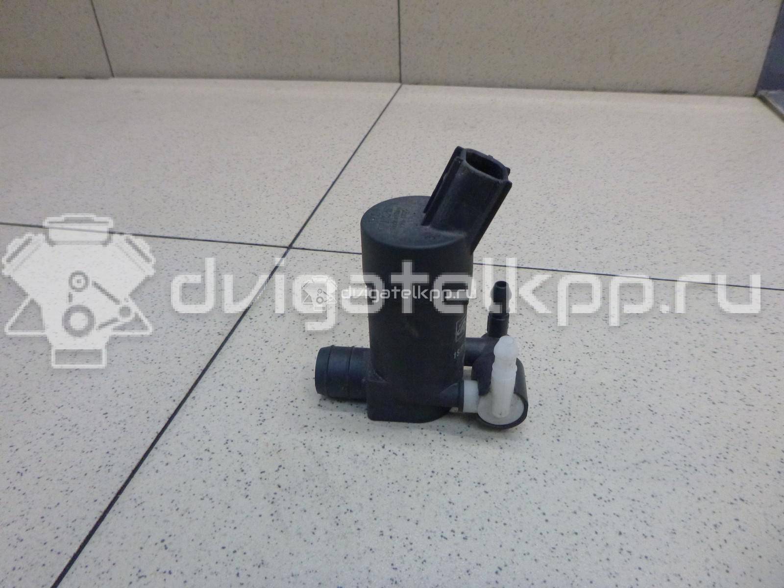 Фото Насос омывателя  1355124 для Ford Focus / C-Max / Galaxy / Grand / Kuga {forloop.counter}}