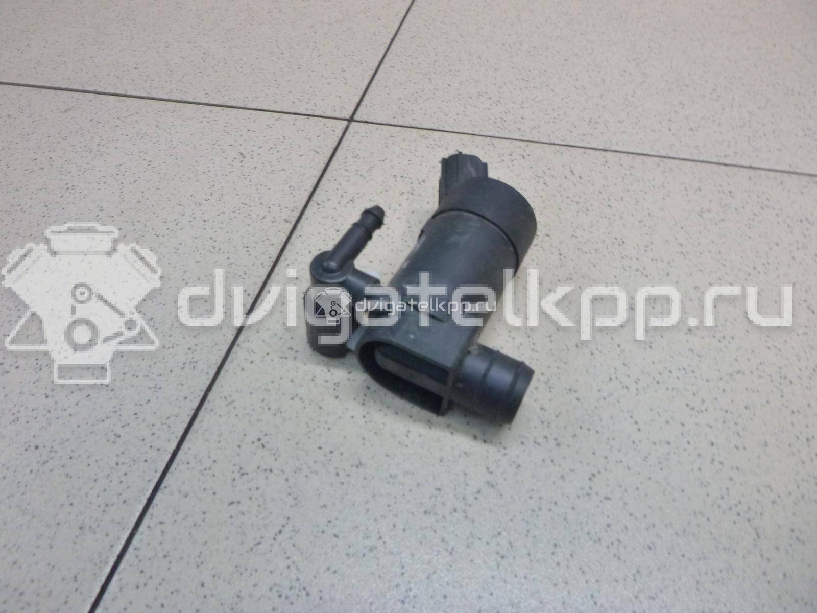 Фото Насос омывателя  1355124 для Ford Focus / C-Max / Galaxy / Grand / Kuga {forloop.counter}}