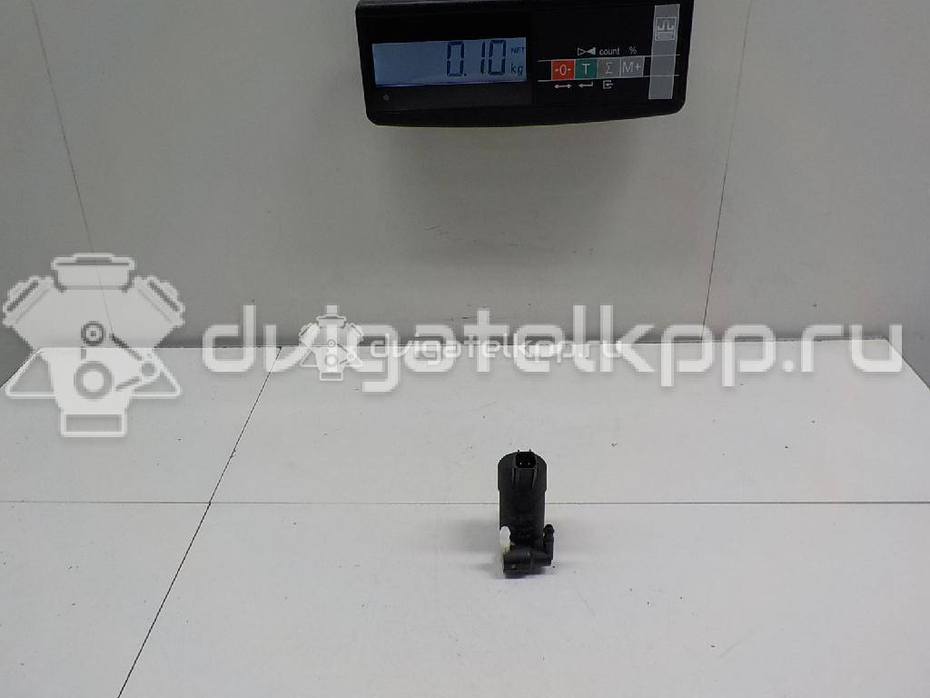 Фото Насос омывателя  1355124 для Ford Focus / C-Max / Galaxy / Grand / Kuga {forloop.counter}}