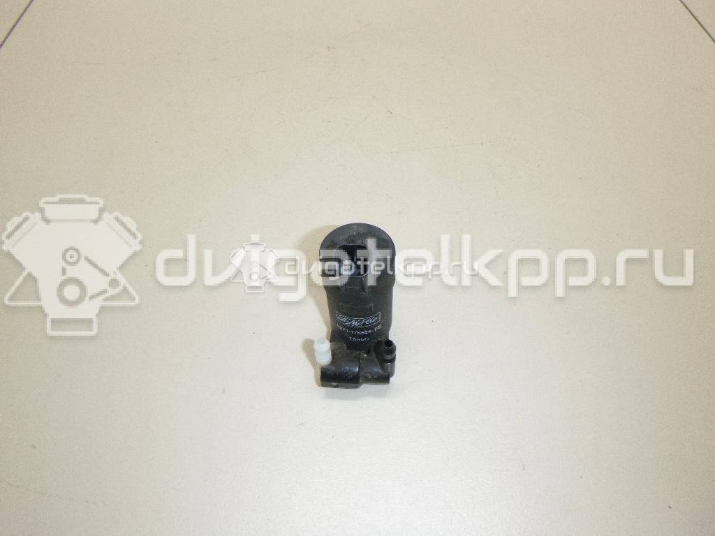 Фото Насос омывателя  1355124 для Ford Focus / C-Max / Galaxy / Grand / Kuga {forloop.counter}}