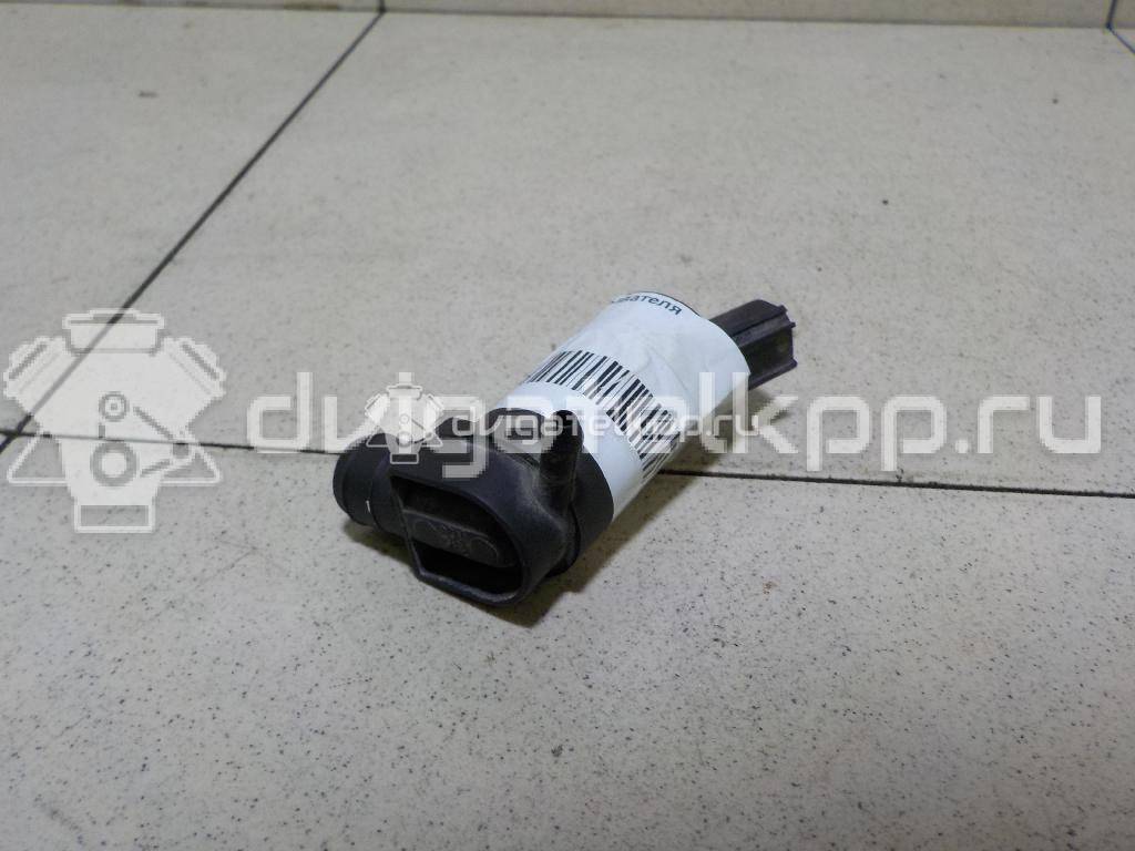 Фото Насос омывателя  1S7117K624DC для Ford Focus / Mondeo {forloop.counter}}