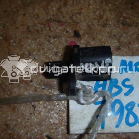 Фото Датчик ABS задний  3M5T2B372BD для Ford Fiesta / Focus / Tourneo / C-Max / Galaxy