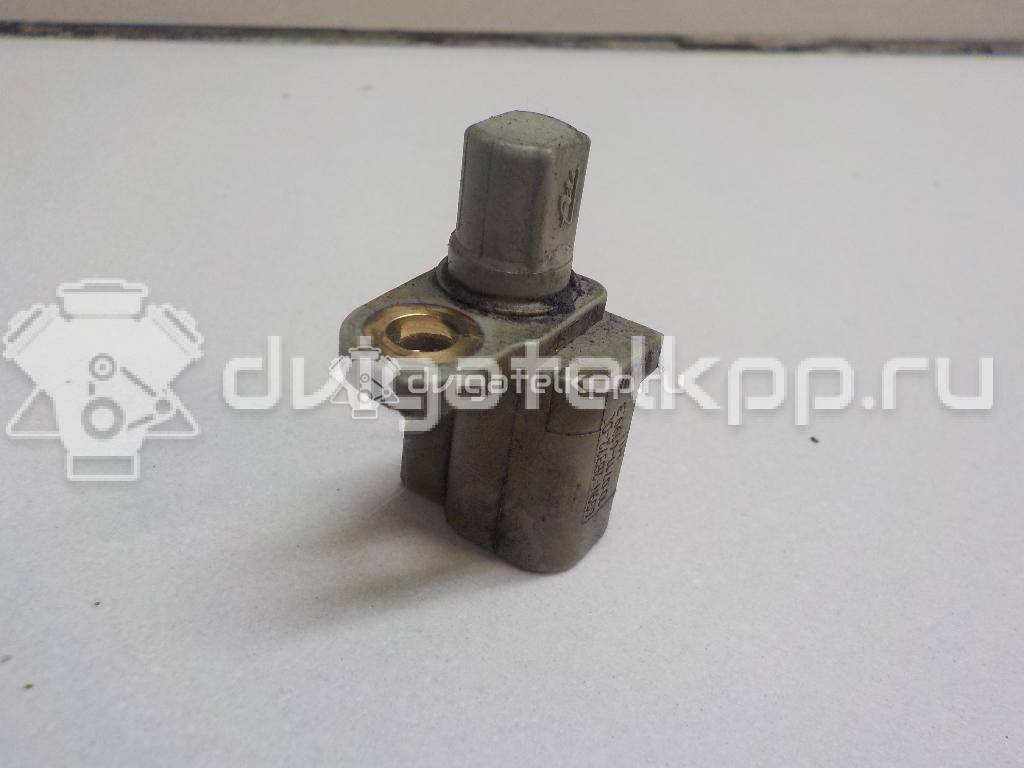 Фото Датчик ABS задний  1481190 для Ford Fiesta / Focus / Tourneo / C-Max / Galaxy {forloop.counter}}