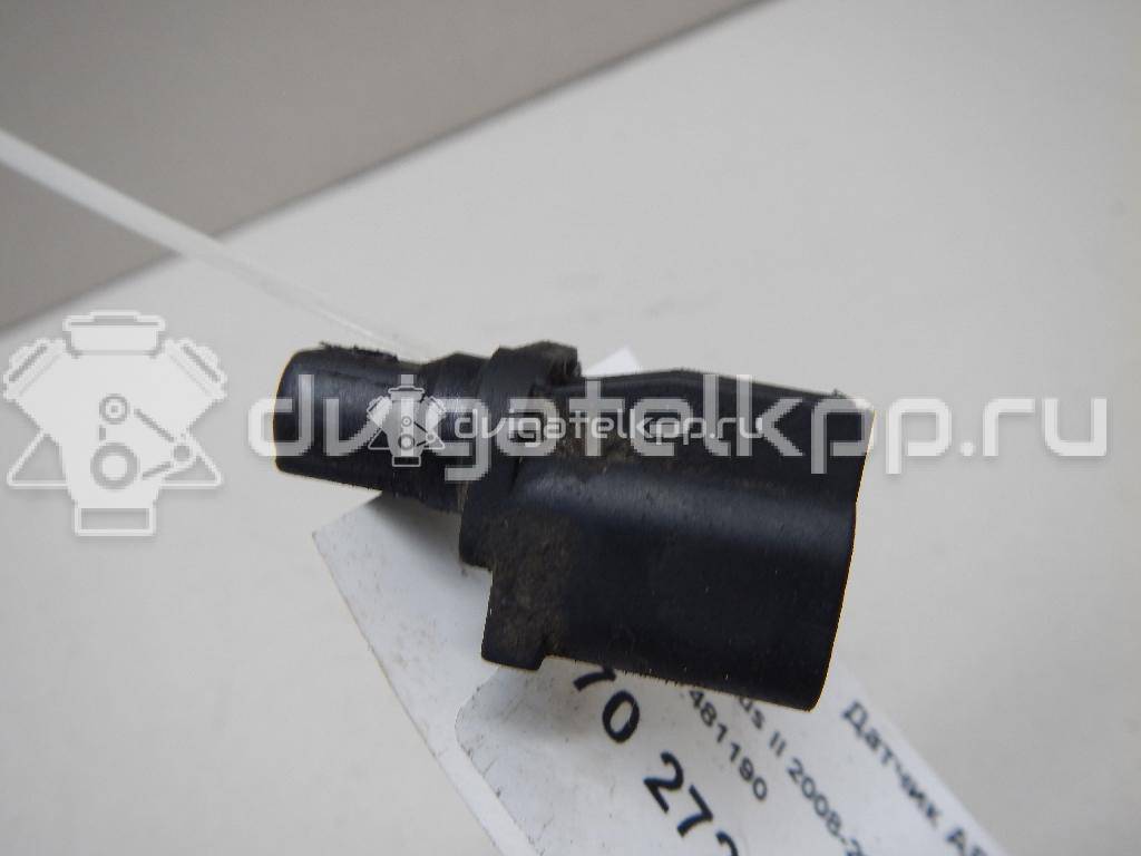 Фото Датчик ABS задний  1481190 для Ford Fiesta / Focus / Tourneo / C-Max / Galaxy {forloop.counter}}