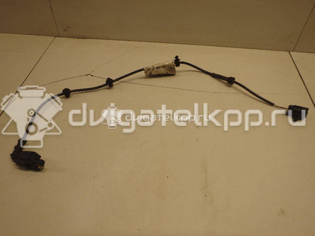 Фото Датчик ABS задний  1481190 для Ford Fiesta / Focus / Tourneo / C-Max / Galaxy {forloop.counter}}