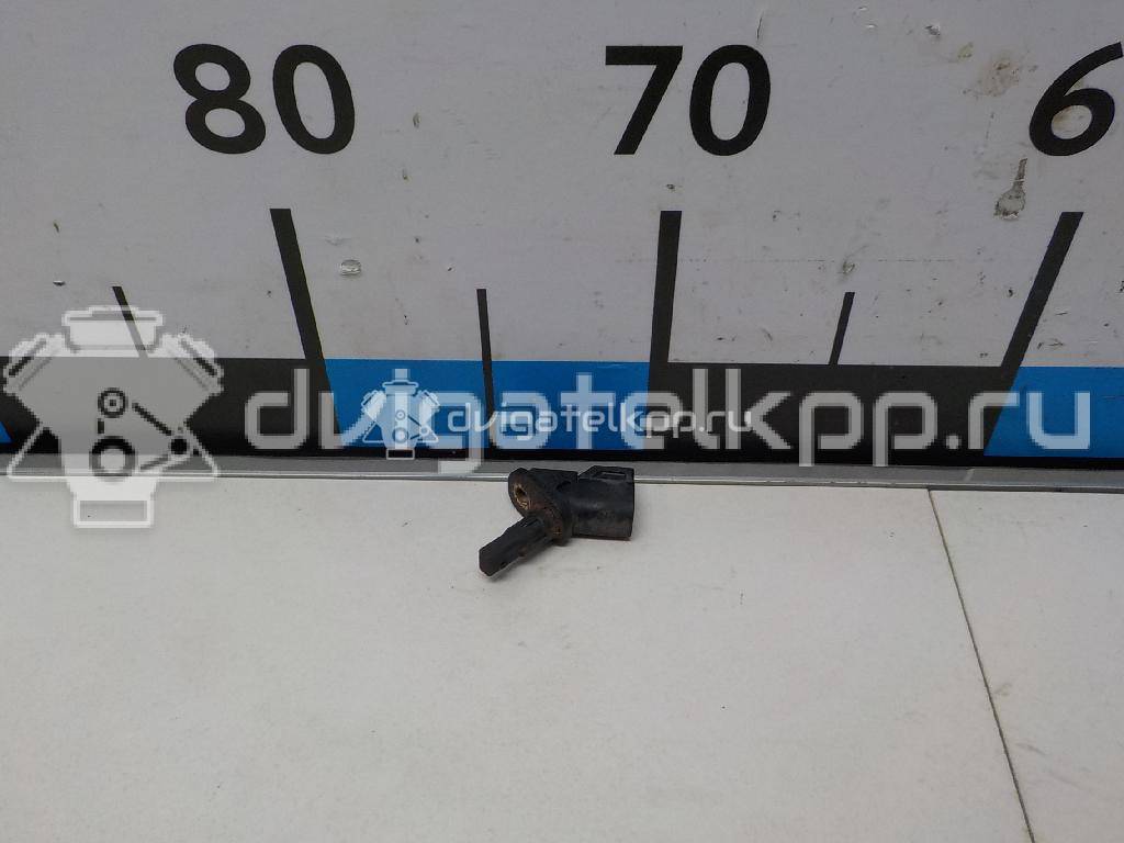 Фото Датчик ABS передний  1690865 для Ford Fiesta / Focus / Tourneo / C-Max / Galaxy {forloop.counter}}
