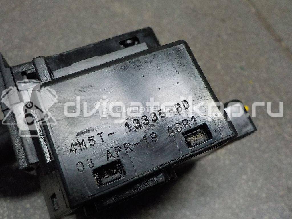 Фото Переключатель поворотов подрулевой  4m5t13335bd для Ford Focus / Tourneo / C-Max / Kuga / Transit {forloop.counter}}