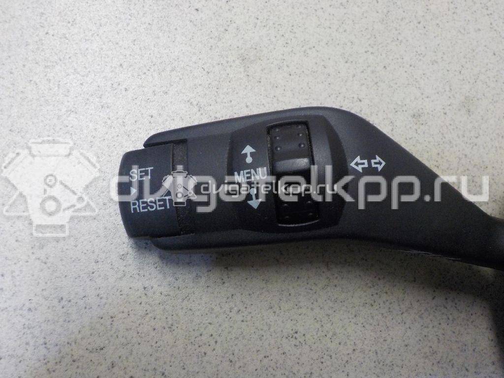 Фото Переключатель поворотов подрулевой  1362588 для Ford Focus {forloop.counter}}