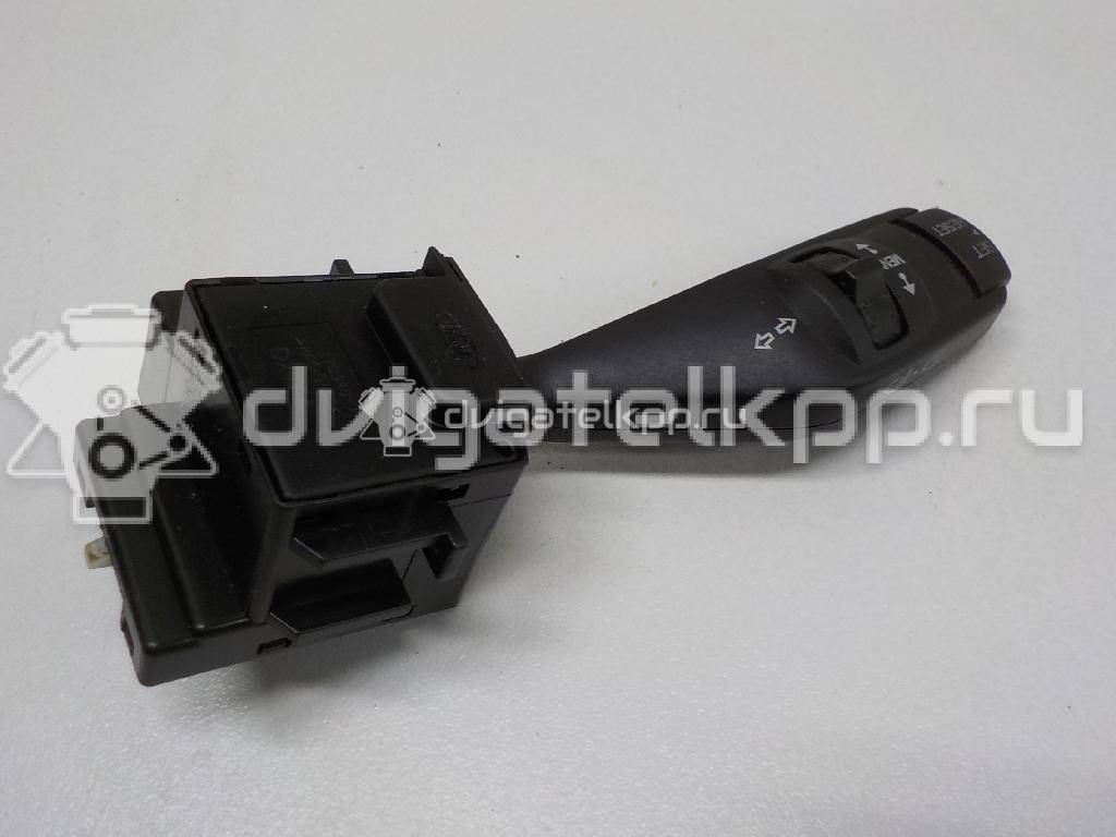 Фото Переключатель поворотов подрулевой  1362588 для Ford Focus {forloop.counter}}