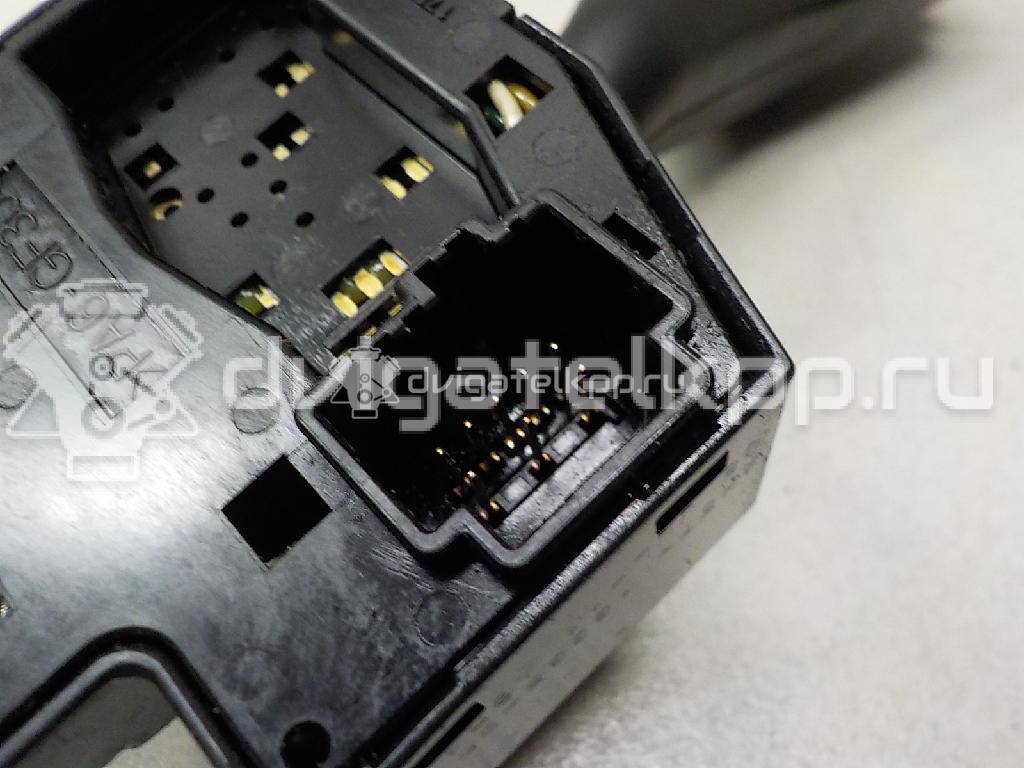 Фото Переключатель поворотов подрулевой  1362588 для Ford Focus {forloop.counter}}