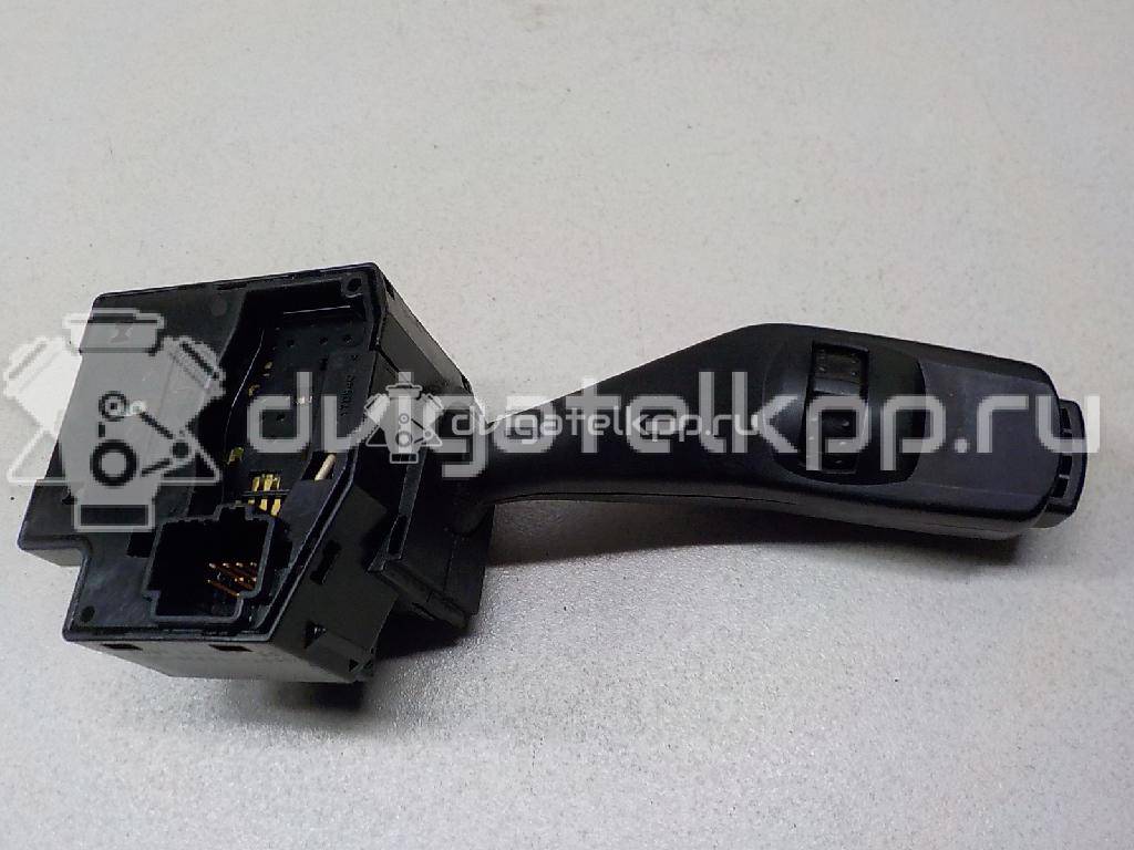 Фото Переключатель поворотов подрулевой  1362588 для Ford Focus {forloop.counter}}