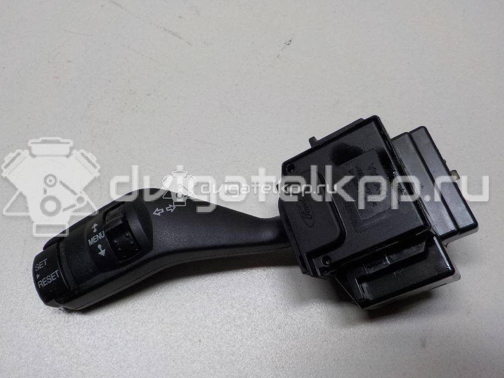 Фото Переключатель поворотов подрулевой  1362588 для Ford Focus {forloop.counter}}