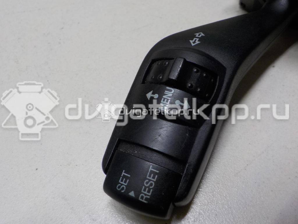 Фото Переключатель поворотов подрулевой  1362588 для Ford Focus {forloop.counter}}