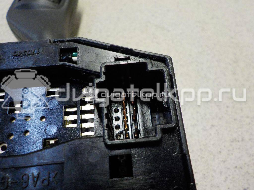 Фото Переключатель поворотов подрулевой  1362588 для Ford Focus {forloop.counter}}