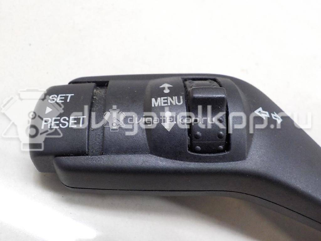 Фото Переключатель поворотов подрулевой  1362588 для Ford Focus {forloop.counter}}