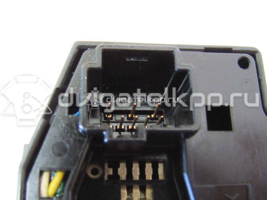 Фото Переключатель поворотов подрулевой  1362588 для Ford Focus {forloop.counter}}