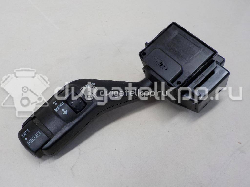 Фото Переключатель поворотов подрулевой  1362588 для Ford Focus {forloop.counter}}