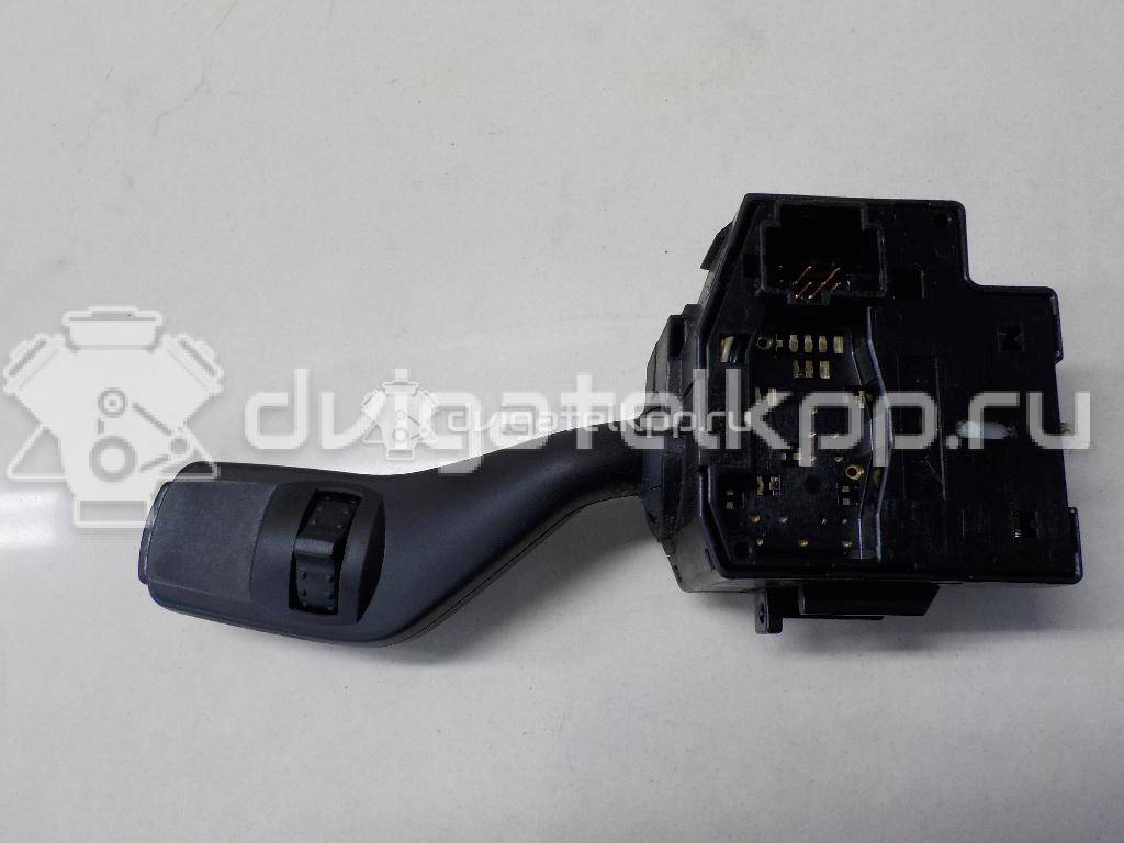 Фото Переключатель поворотов подрулевой  1362588 для Ford Focus {forloop.counter}}