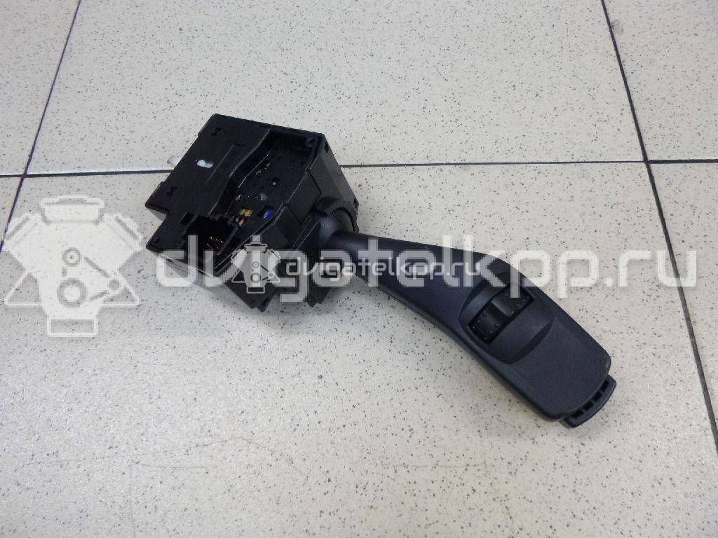 Фото Переключатель поворотов подрулевой  1362588 для Ford Focus {forloop.counter}}