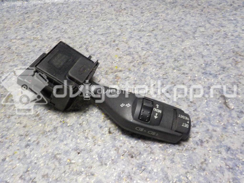Фото Переключатель поворотов подрулевой  1362588 для Ford Focus {forloop.counter}}
