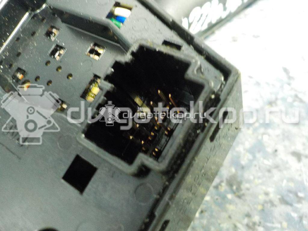 Фото Переключатель поворотов подрулевой  1362588 для Ford Focus {forloop.counter}}