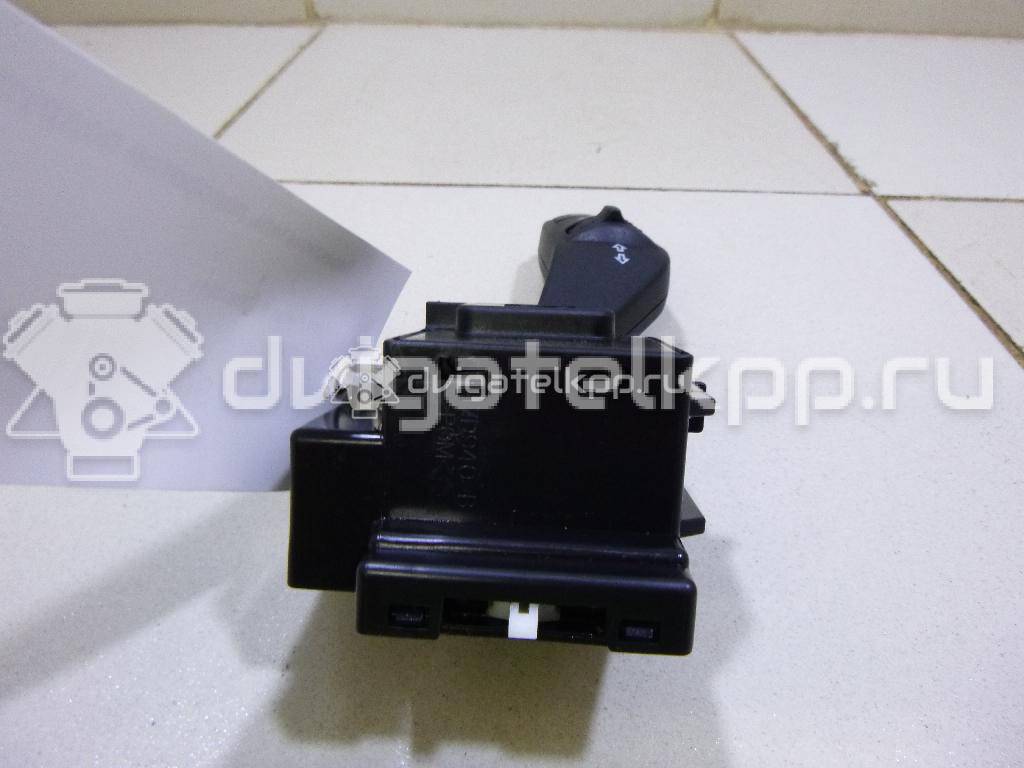 Фото Переключатель поворотов подрулевой  1362588 для Ford Focus {forloop.counter}}