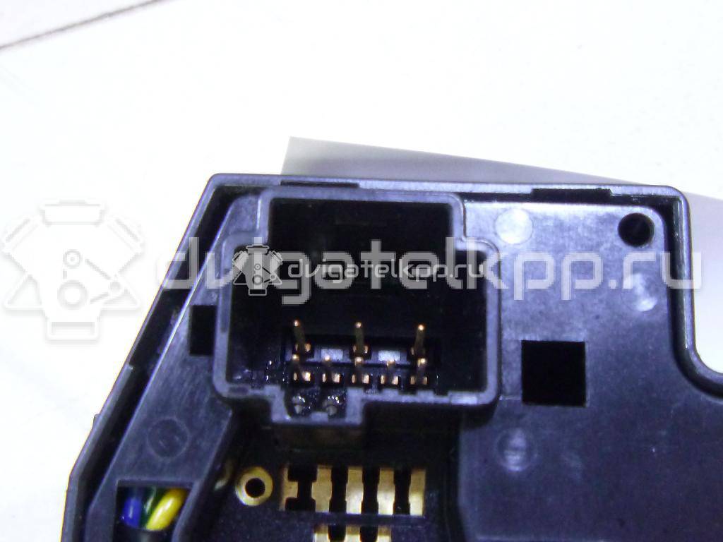 Фото Переключатель поворотов подрулевой  1362588 для Ford Focus {forloop.counter}}