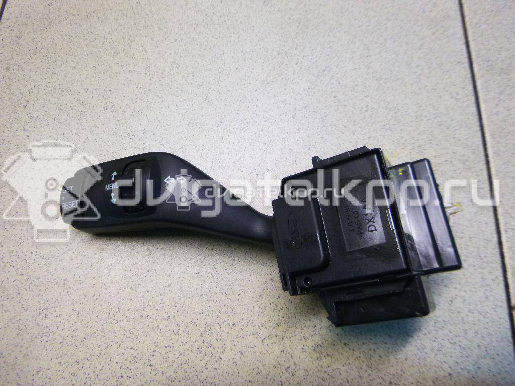 Фото Переключатель поворотов подрулевой  1362588 для Ford Focus {forloop.counter}}