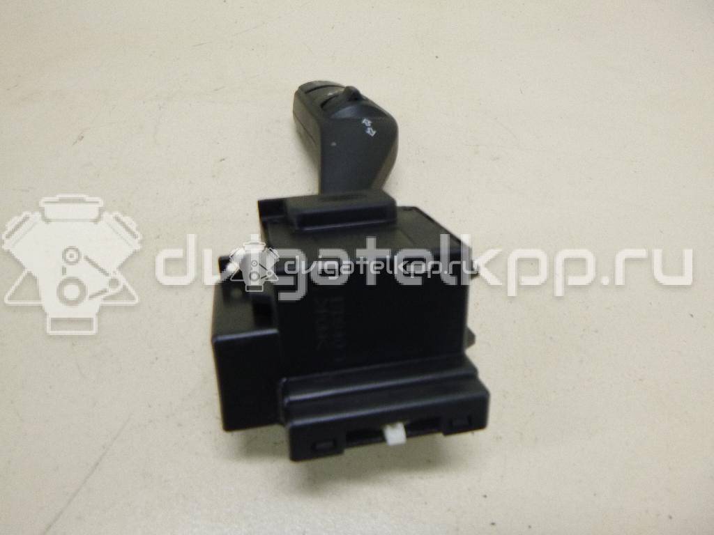 Фото Переключатель поворотов подрулевой  1362588 для Ford Focus {forloop.counter}}