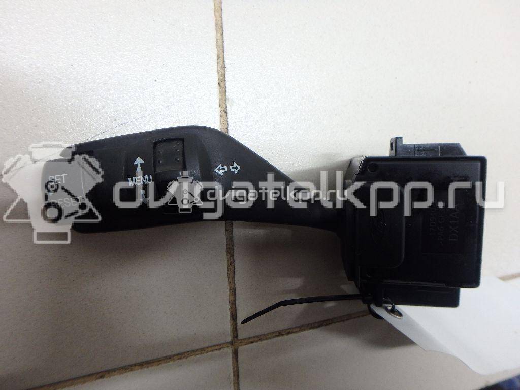 Фото Переключатель поворотов подрулевой  1362588 для Ford Focus {forloop.counter}}