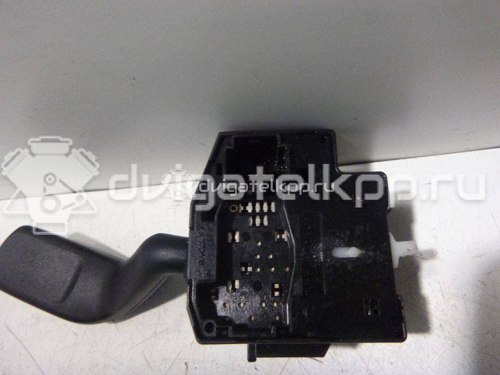 Фото Переключатель поворотов подрулевой  1223094 для Ford Focus {forloop.counter}}
