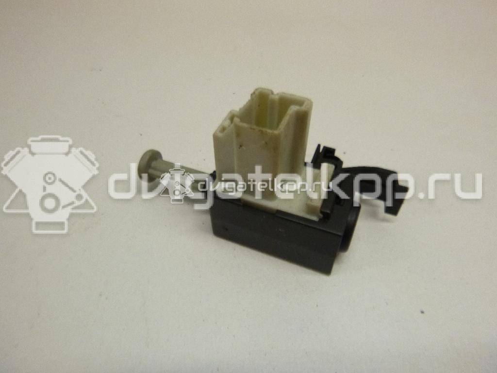 Фото Выключатель концевой  1227338 для Ford Fiesta / Focus / Tourneo / C-Max / Galaxy {forloop.counter}}