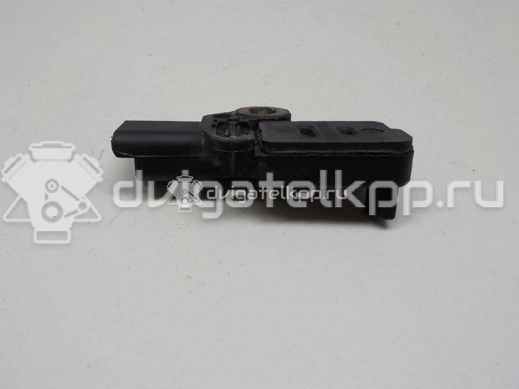 Фото Датчик положения коленвала  9643695780 для Ford Focus / C-Max / Galaxy / Kuga / S-Max {forloop.counter}}