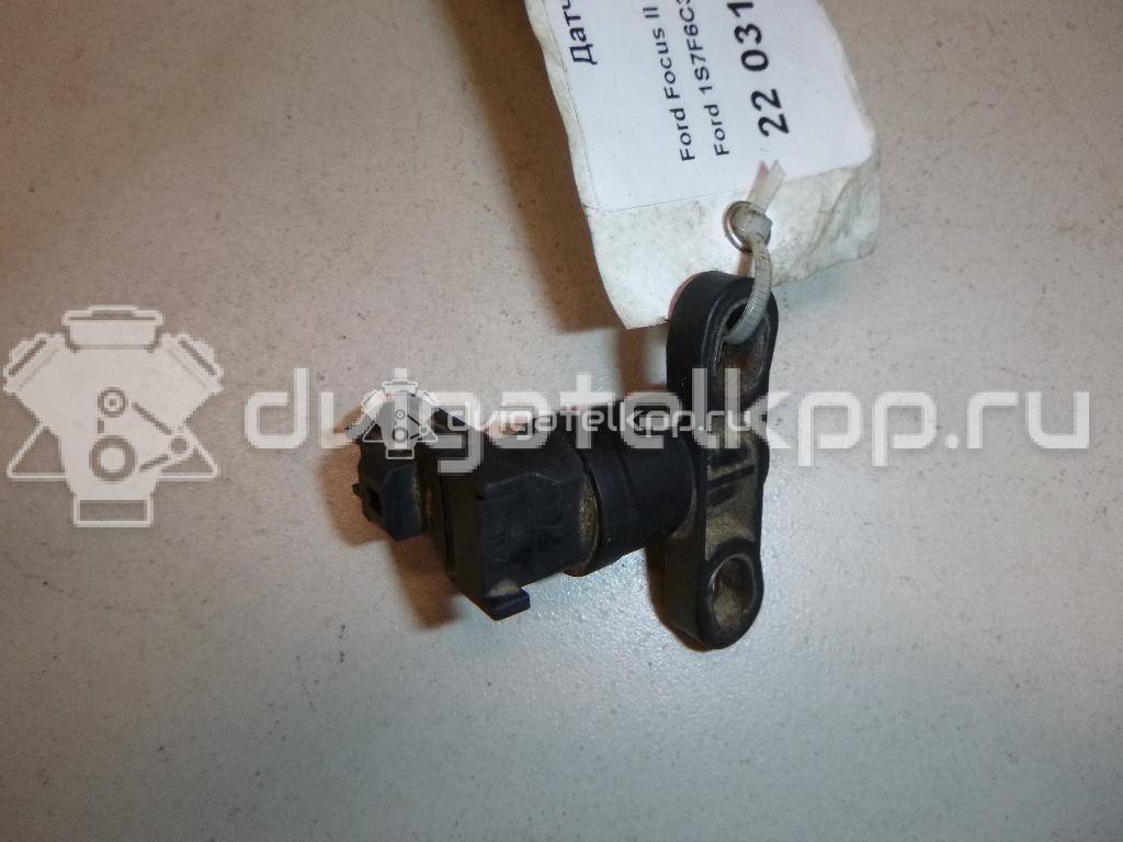 Фото Датчик положения коленвала  1S7F6C315AD для Ford Fiesta / Focus / C-Max / Galaxy / Maverick {forloop.counter}}