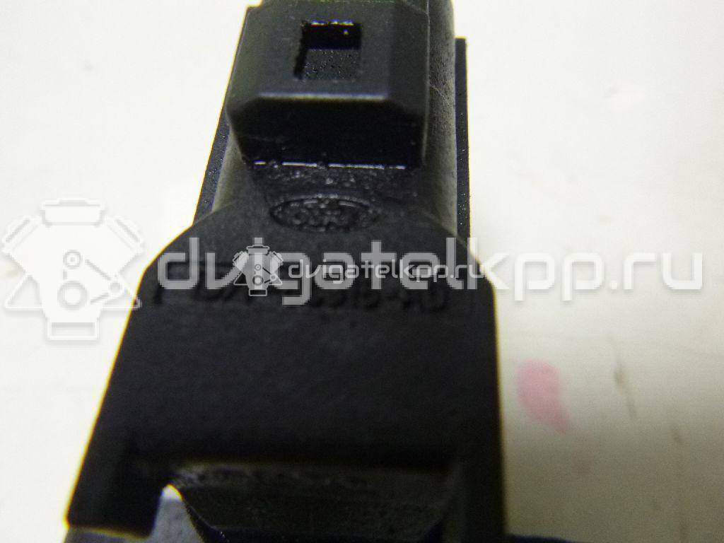 Фото Датчик положения коленвала  1S7F6C315AD для Ford Fiesta / Focus / C-Max / Galaxy / Maverick {forloop.counter}}