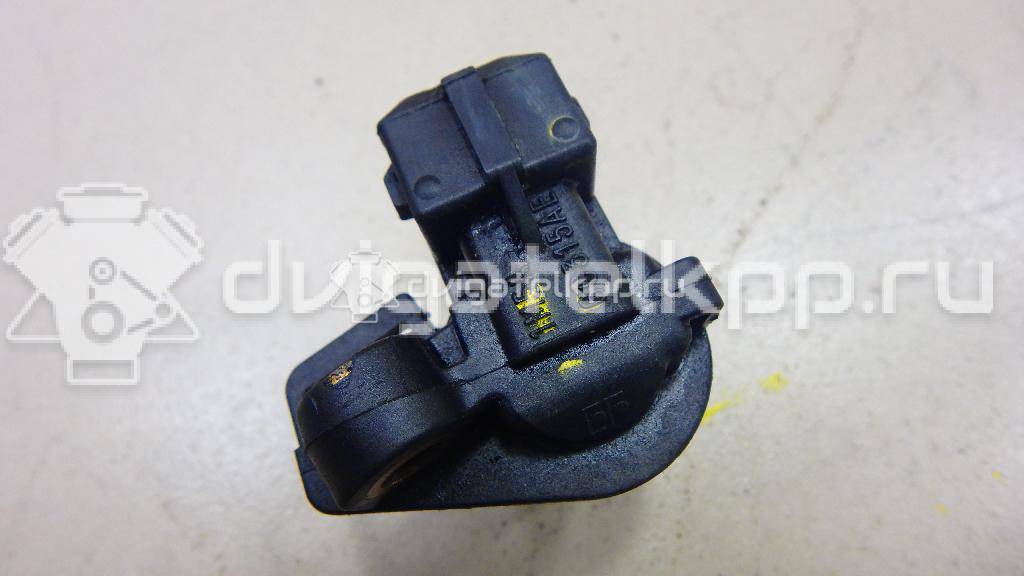 Фото Датчик положения коленвала  1385381 для Ford Focus / Tourneo / C-Max / Galaxy / S-Max {forloop.counter}}